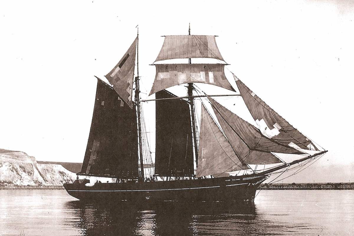 She is the Tops’l Schooner ‘Alice Williams’,