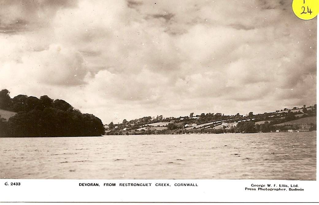 Postcard views of the creek.